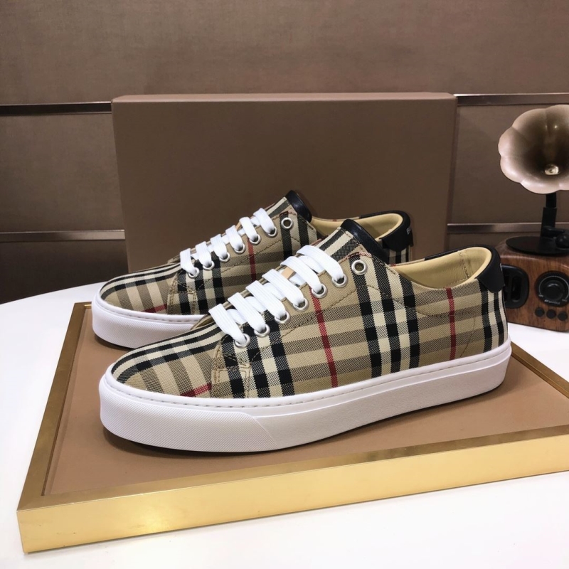 Burberry Sneakers